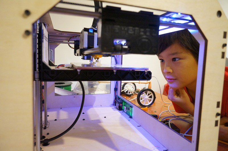 3D印表機製造商將盡全力提升性能，目前不會採取降價策略。