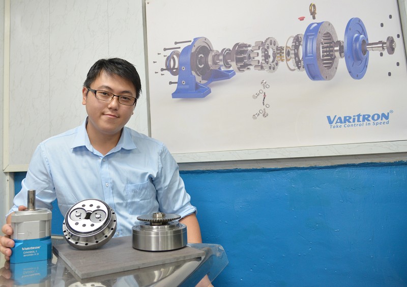 中國變速工程公司何俊宏看好RV減速機比起HD減速機，更適用於追求結構緊湊，又要兼顧低背隙精密、輸出大扭矩需求等更多客戶的不同使用習慣。（攝影╱陳念舜）