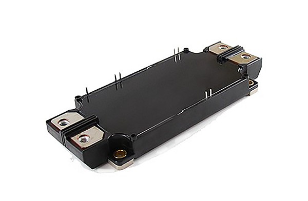 針對工具機用電源、UPS研發的1200V 400A、600A額定SiC功率模組。（source：羅姆）