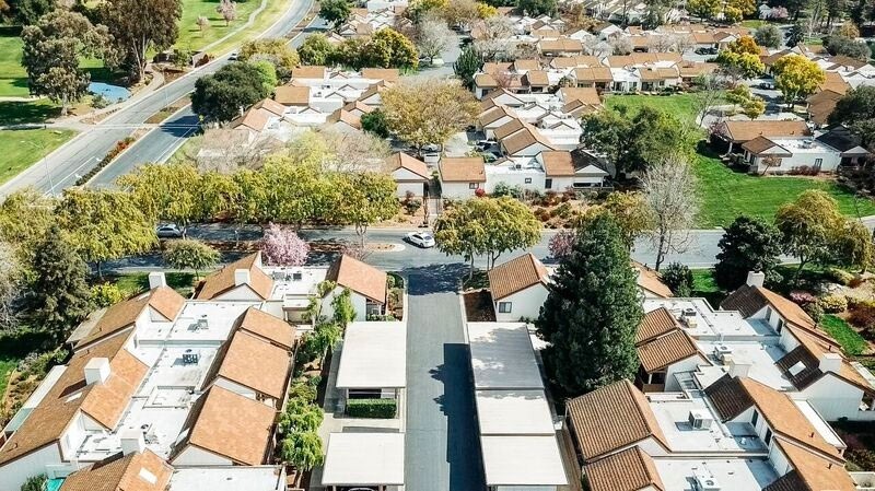 The Villages銀髮族社區的空拍圖。