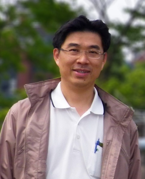 工研院機械與機電系統研究所企劃與推廣組組長許文通，不僅在工具機機械領域擁有豐富的學識，且長期投入產研合作計畫的執行與推廣。（工研院提供）