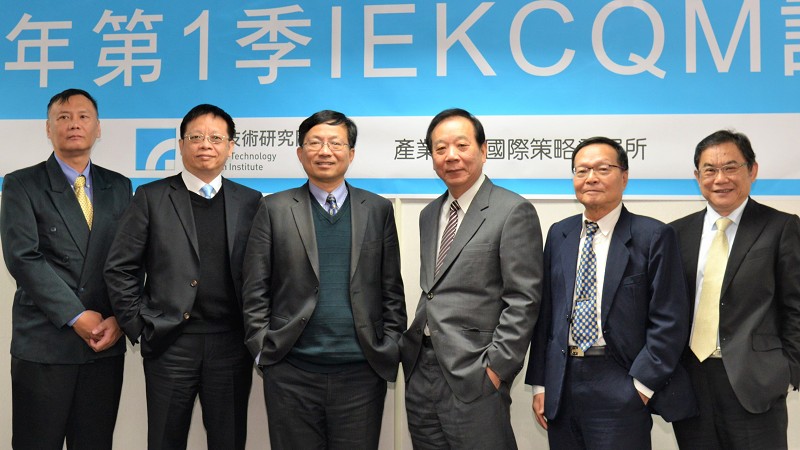 工研院建議台灣工具機產業，應發展建構機台資訊加值的先進自動化製造完整解決方案，同時滿足售後維修服務需求，以提升台灣工具機產品的附加價值。（攝影／陳念舜）