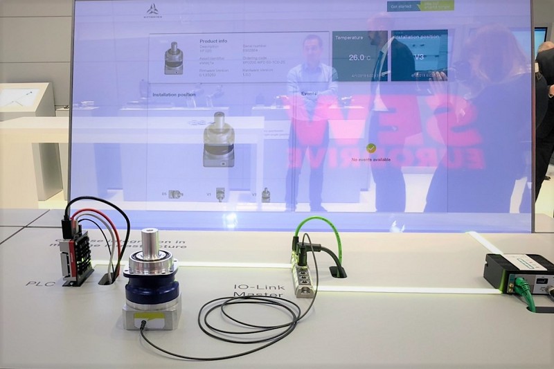 德國威騰斯坦公司在今年漢諾威工業展首度發表的最新產品Smart gearbox，係將最新傳感、監控技術與減速機整合一體模組化。（source：WITTENSTEIN）