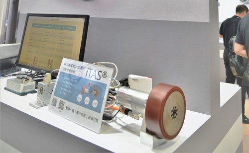 威騰斯坦在今年展場上引進於4月份德國漢諾威自動化展發表的減速機與高性能伺服馬達一體化設計產品Premo，適合要求結構緊湊、大力矩使用者。（攝影／陳念舜）