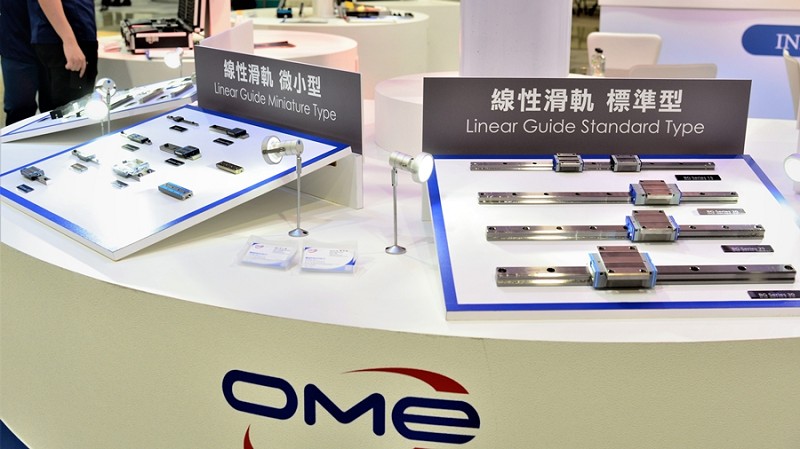 鏈帶/非鏈帶（保持器）共軌針對客戶的特殊應用需求，讓客戶方便選擇，而不必整組更換，或改變原有設計和空間，這兩年也切入國內外電動夾爪市場應用。（攝影／陳念舜）