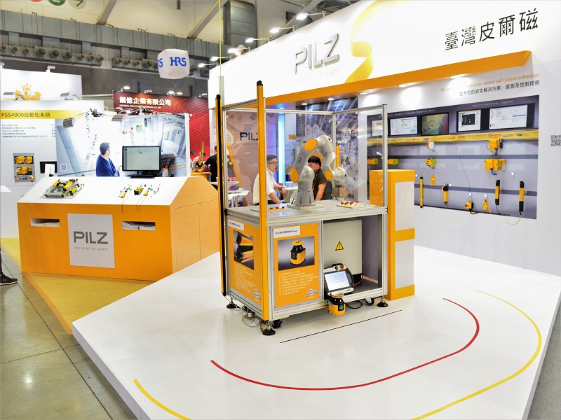 雖然最終勞動部延緩將工業機器人納入機械安全源頭管理，卻可見安全感測在工安的重要性。(攝影／陳念舜)