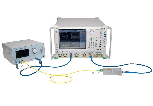 安立知模組化光電網路分析儀＜圖片來源：anritsu.com＞