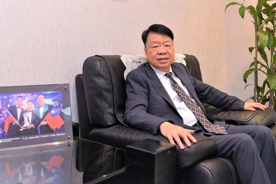 友嘉集團總裁朱志洋表示，友嘉規劃將於2024年在台灣掛牌上市，持續擴大投資，整合旗下子公司；並規劃引進多款歐洲暢銷機種的關鍵零組件、關鍵技術到台灣生產。（攝影／陳念舜）