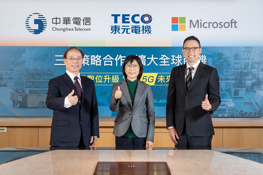 中華電信與東元電機、台灣微軟策略合作擴大全球商機，由左至右依序為：中華電信董事長謝繼茂、東元電機董事長邱純枝、台灣微軟總經理孫基康。（source：東元電機）