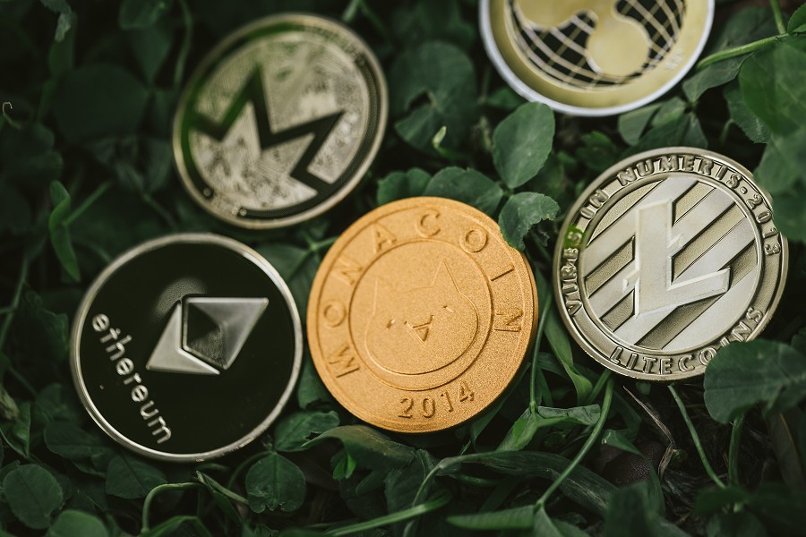 區塊鏈可以為分散式帳本技術解決關鍵問題，包括管理、數據來源，以及數據的不變性與真實性等。