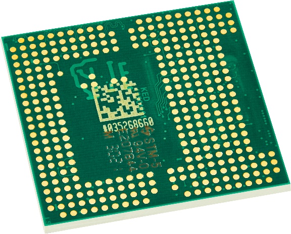 新的OSM標準具有COM所有優勢，並支援SMT組裝，因而可實現額外成本節約，主要出現在量產中包裝、組裝和測試等過程。圖為NXP i.MX8M處理器模組背面。（cKontron）