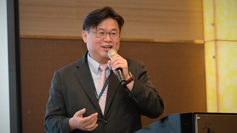 耕興公司董事長特助周煒哲